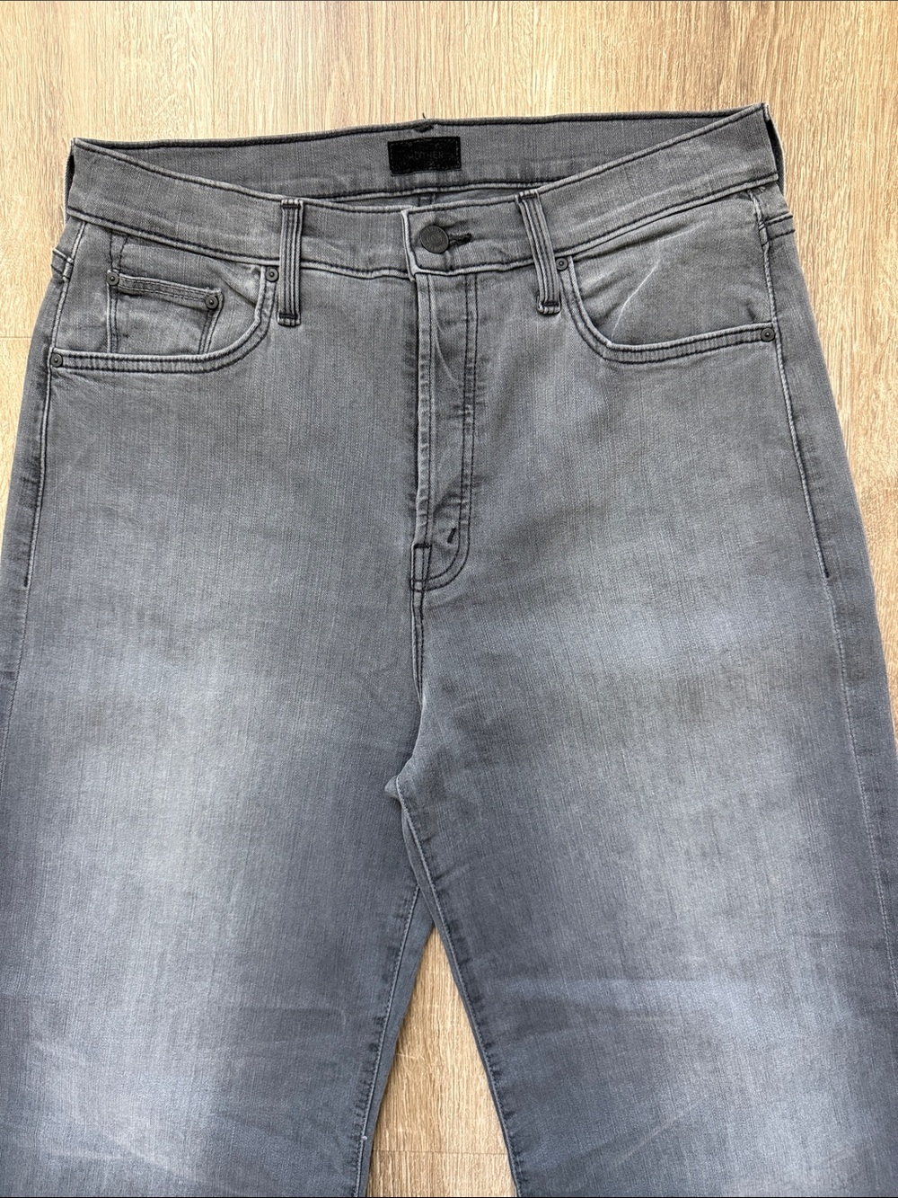 MOTHER Light Gray High-Rise Denim Jeans - Picture 3 of 8